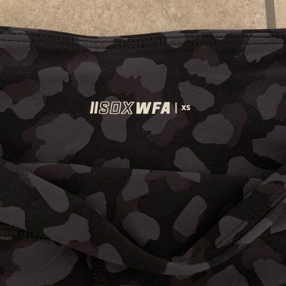 Sarah’s day x white fox boutique biker shorts - Picture 5 of 8